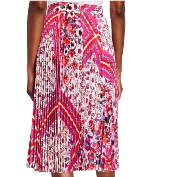 ELIE TAHARI Delilah Floral Pleated Midi Skirt, Size 8. - Picture 3 of 14